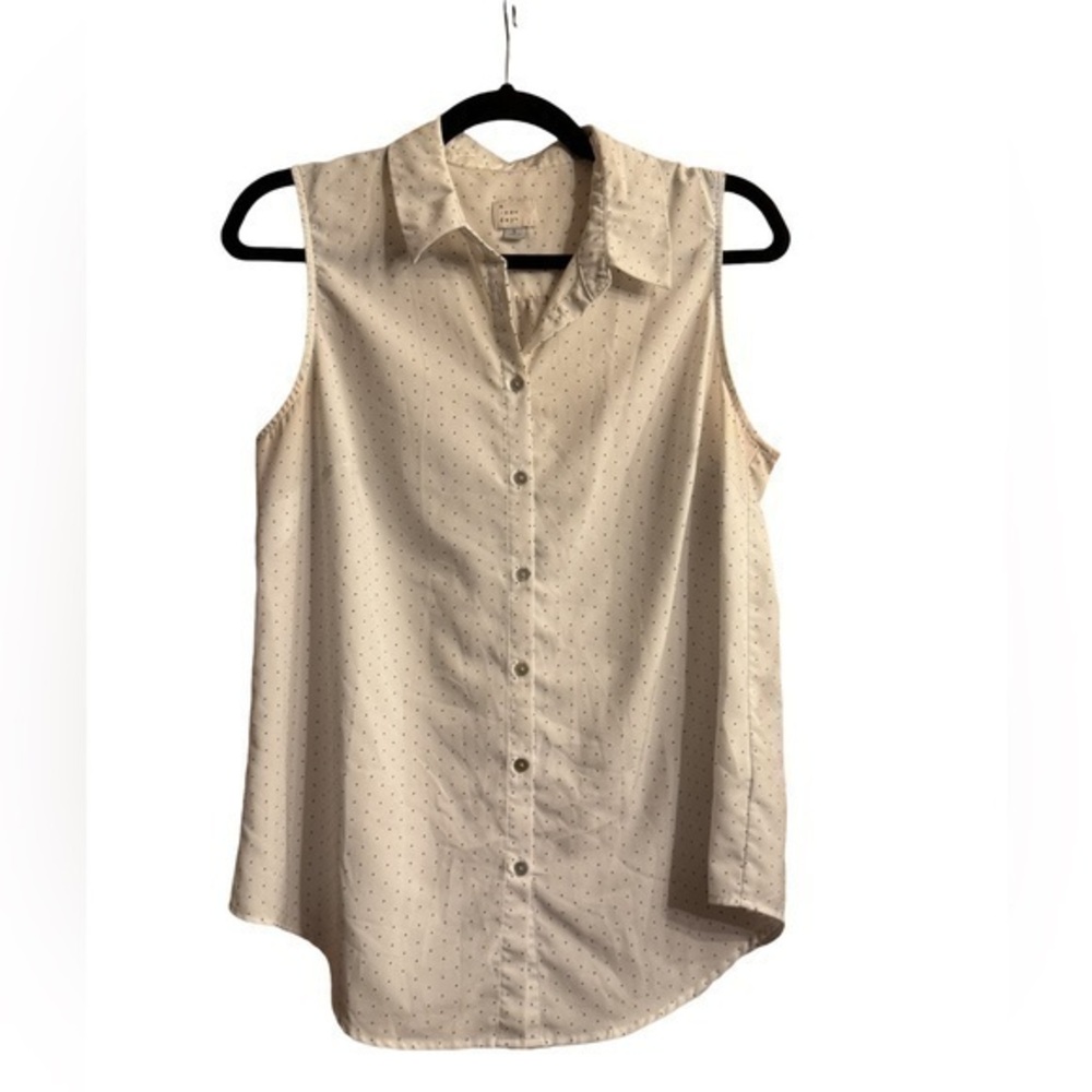 A new day, button-down tank top size large